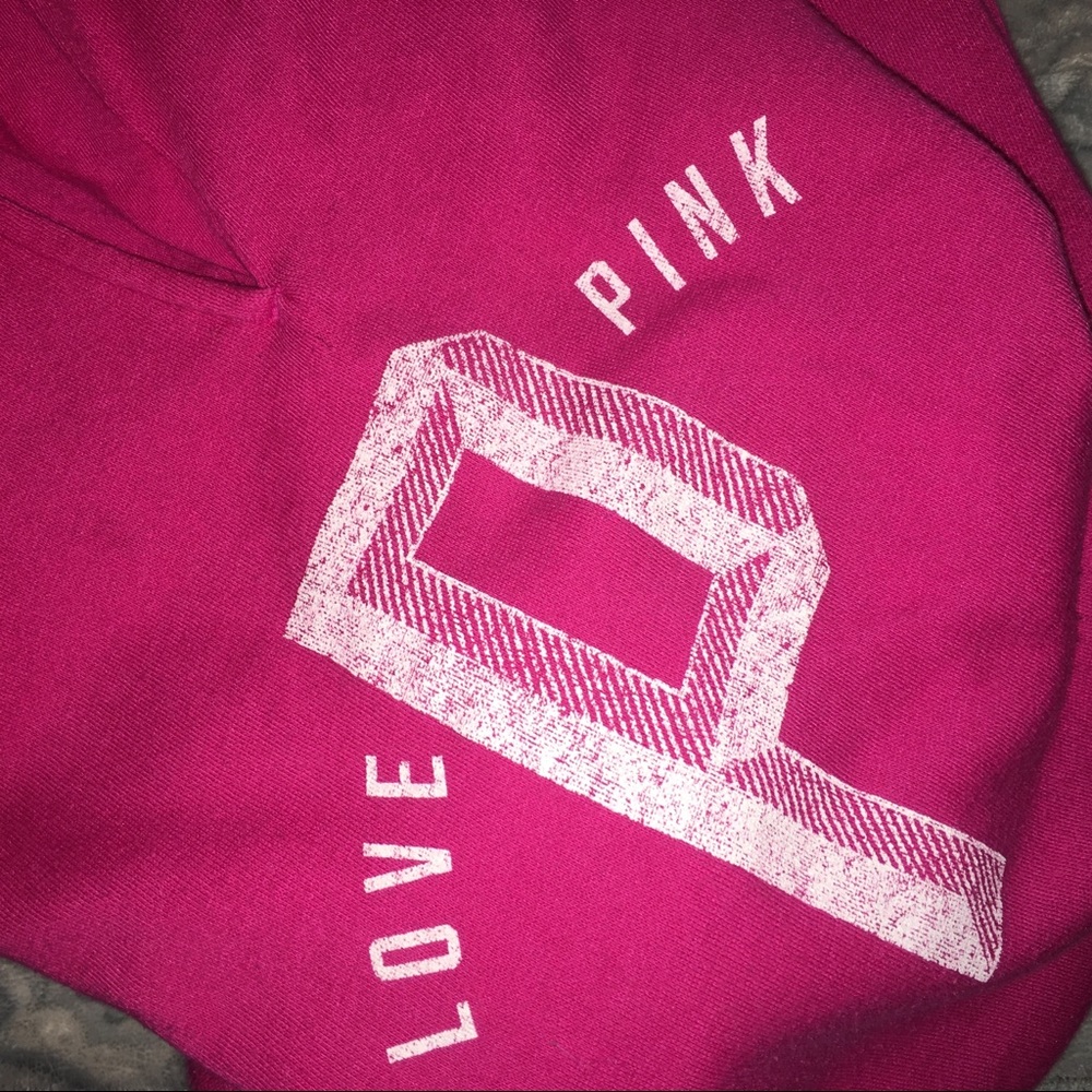 Pink Sweats - Picture 3 of 3
